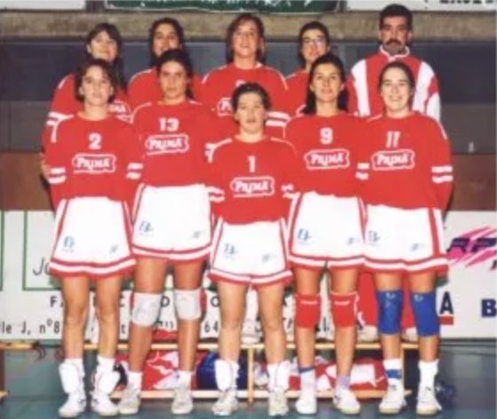 fedvbib's tweet photo. 💜 L'imprescindible paper de la dona en el vòlei.

🔙 Recordem els inicis del vòlei femení en les nostres illes amb un dels equips referents de l'esport balear.

🏐 El @CVCIUTADELLA treballa des de la dècada dels 80' per fer gran l'esport femení a les Balears de la mà del vòlei. https://t.co/qSsX4W3lGR