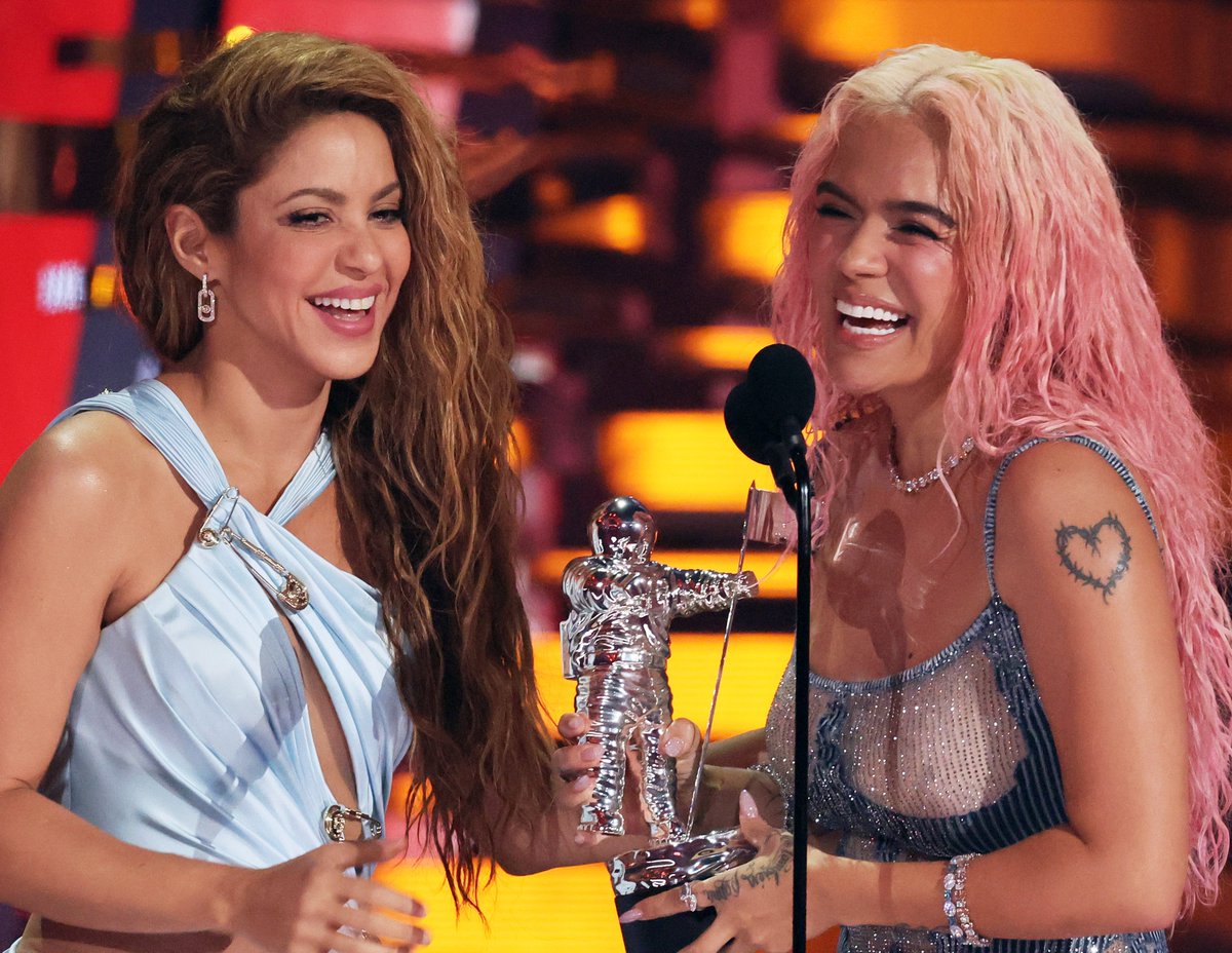 mtvspain's tweet image. Un año más, tenemos que agradecerle a todas las MUJERES todo lo que nos aportan. Sin ellas no seríamos nada 💜 Un año más, reivindicamos la igualdad por todas ELLAS ✨ #DíaInternacionalDeLaMujer #8M2024