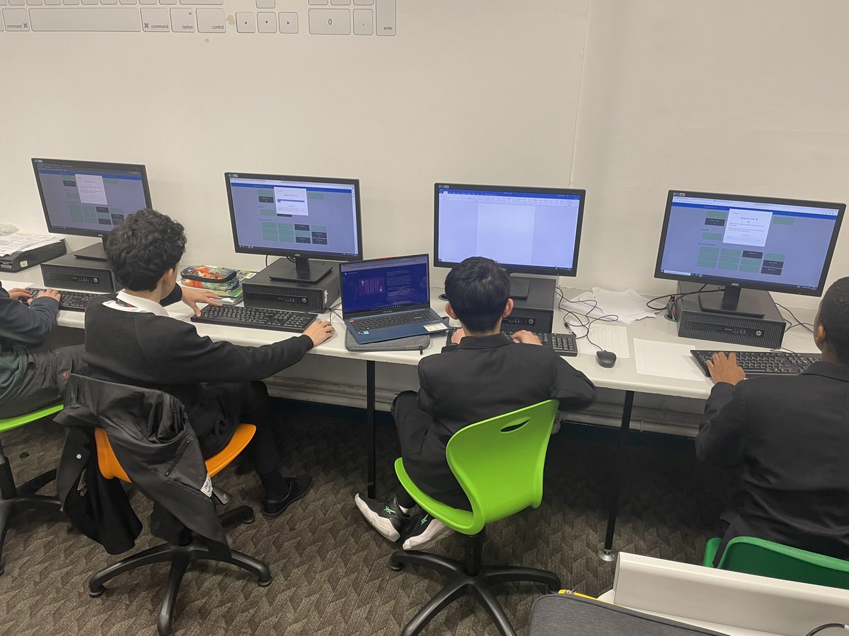 Computing at Nottingham High School tweet media