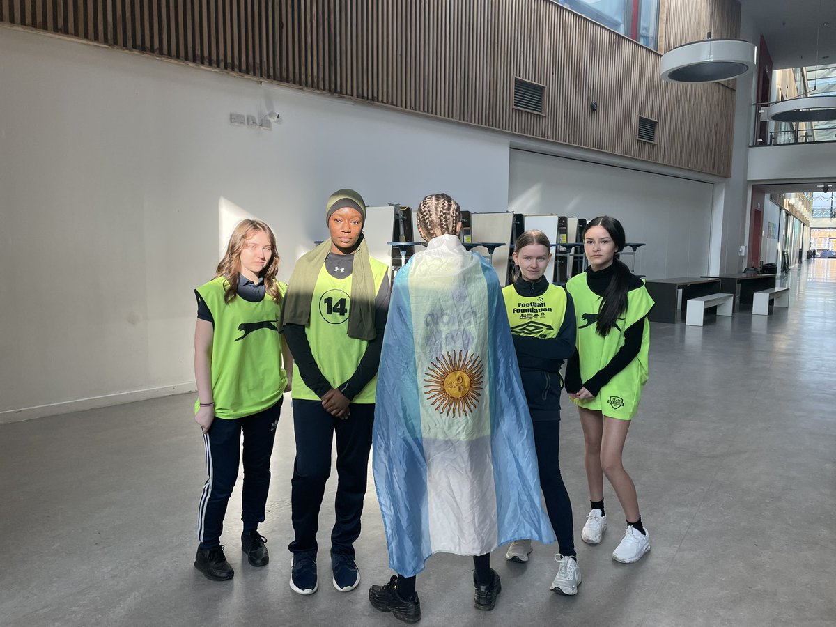 OPHS_PE's tweet photo. @OaksParkHigh Year 10 girls have started the day off well. Who will win, England, Spain, Argentina or Morocco? #InternationalWomensDay2024 https://t.co/QnUUD0pByT