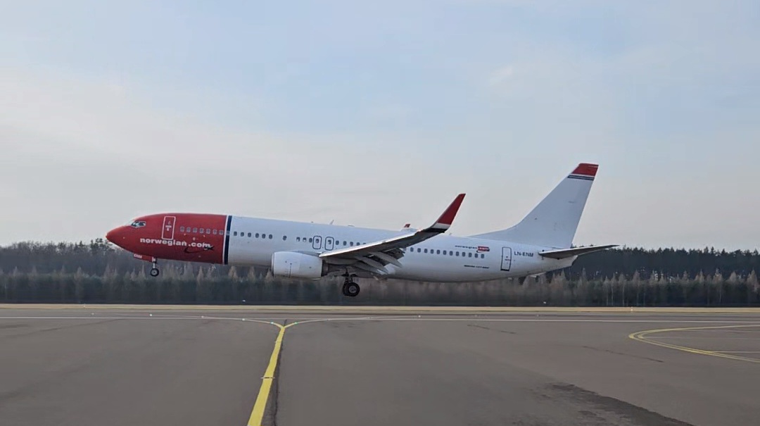SzczecinAirport's tweet photo. Do poniedziałku 11 marca trwa wiosenna promocja od @Fly_Norwegian !😊
✈️Loty ze Szczecina do Oslo Gardermoen już od 93zł w jedną stronę.
Promocyjne bilety dostępne na: https://t.co/lArlu63352
#LatamzeSzczecina #SZZOSL #flyNorwegian https://t.co/UUp2V6GLpW