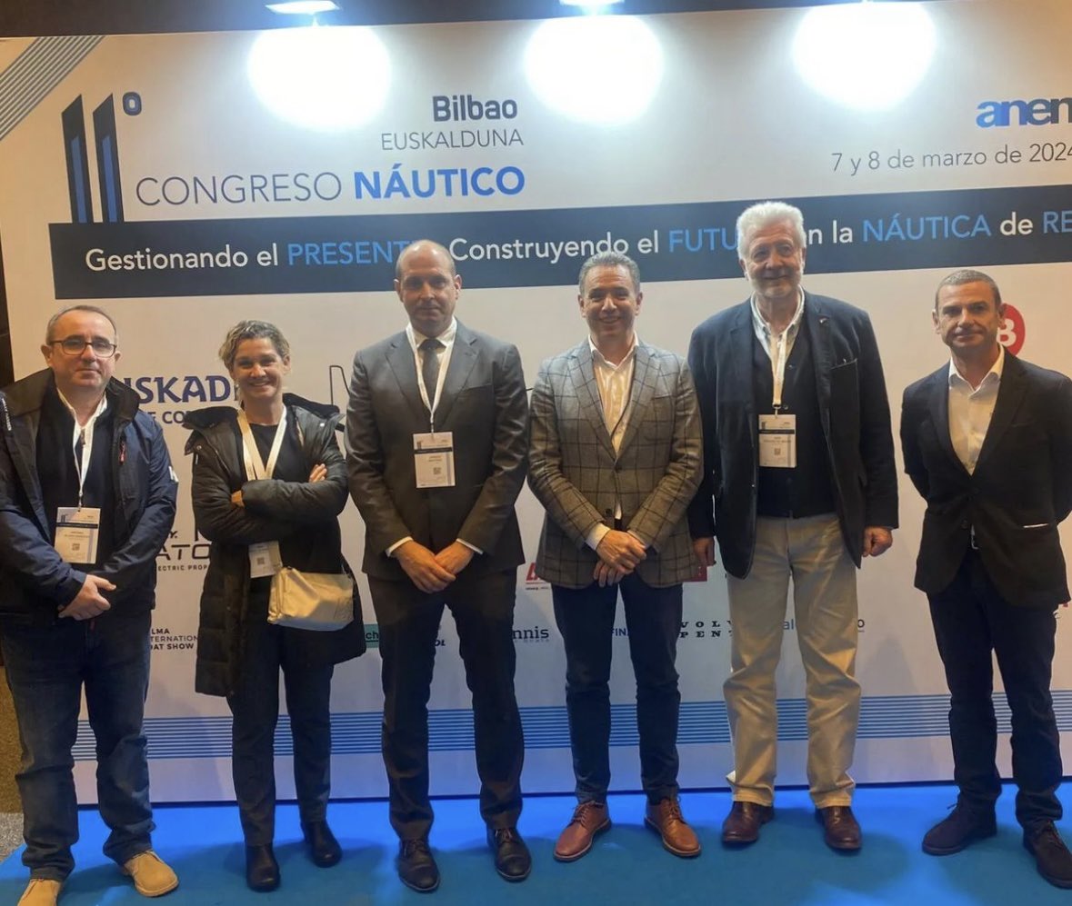 Els Ports de Catalunya presents al 11è Congrés Nàutic d’ANEN celebrat a Bilbao on es debateixen els principals temes d’interés del sector.

📸 <a href="/portsgencat/">Ports de la Generalitat</a> 

#portsdecatalunya #vitaminablava #nautica #mar #navegar #sailing #bilbao #marinas #puertodeportivo