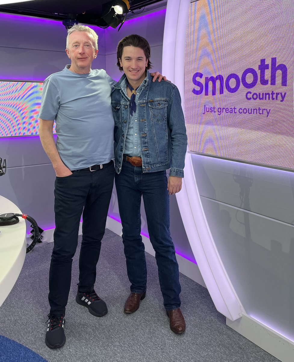 Eamonn Kelly (@eamonndj) on Twitter photo Day 1 of C2C and the stars have flown in from the States. <a href="/DrakeMilligan/">Drake Milligan</a> is one of the best live performers I’ve ever seen and he’s on my Smooth Country show this morning 🤠🎼🩷 Day 1 of C2C and the stars have flown in from the States. <a href="/DrakeMilligan/">Drake Milligan</a> is one of the best live performers I’ve ever seen and he’s on my Smooth Country show this morning 🤠🎼🩷