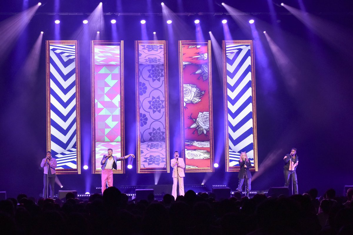 PTXofficial_JP's tweet photo. ~⏳Throwback 2023~

昨年の3/8は<#ペンタトニックス THE WORLD TOUR 2023>大阪公演開催日🇯🇵

3年ぶりのジャパン・ツアー初日を華々しく飾り、3/14の名古屋まで計4公演を完走しました✨

皆さまにとって印象深かったシーンは何ですか？💗

🎧セトリ再生
→https://t.co/WI8ET4ZM4o

📸Kazumichi Kokei https://t.co/IAACwsgYmK