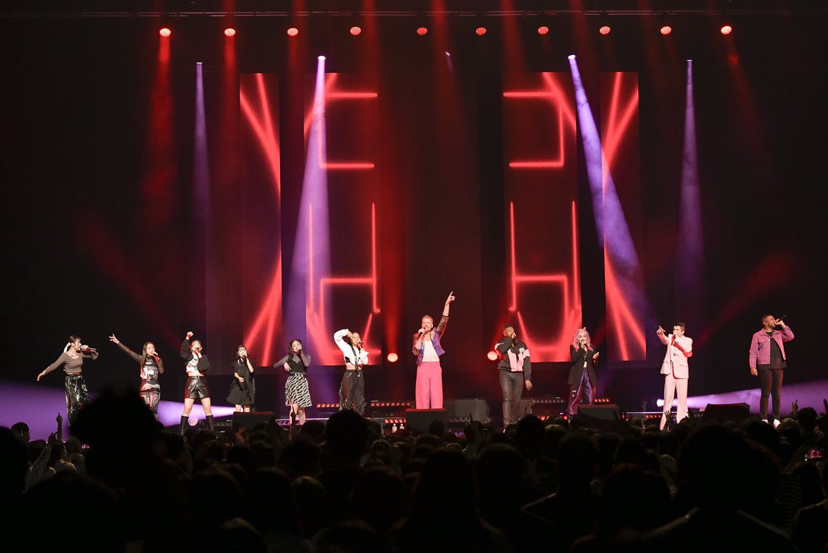 PTXofficial_JP's tweet photo. ~⏳Throwback 2023~

昨年の3/8は<#ペンタトニックス THE WORLD TOUR 2023>大阪公演開催日🇯🇵

3年ぶりのジャパン・ツアー初日を華々しく飾り、3/14の名古屋まで計4公演を完走しました✨

皆さまにとって印象深かったシーンは何ですか？💗

🎧セトリ再生
→https://t.co/WI8ET4ZM4o

📸Kazumichi Kokei https://t.co/IAACwsgYmK