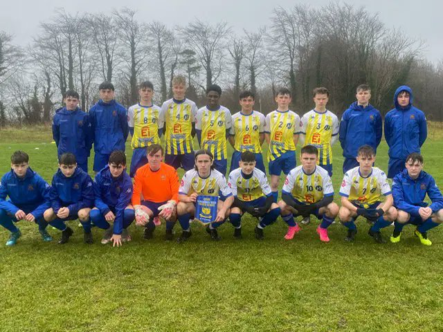 Three Clare sides bid for national glory clareecho.ie/three-clare-si… | <a href="/HayesLissy/">Seamus Hayes</a>