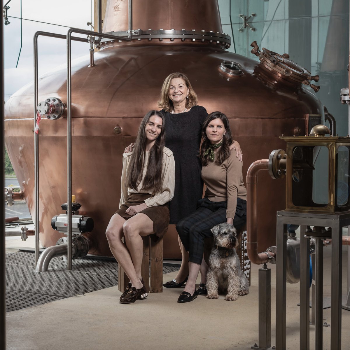 Boanndistillery's tweet photo. Happy International Women's Day from @BoannDistillery especially to our fellow women in whiskey! 🥃

#internationalwomensday #womeninwhiskey #irishwhiskey #boanndistillery #familyowned #familydistillery #boynevalleyflavours https://t.co/J20xtzEKag
