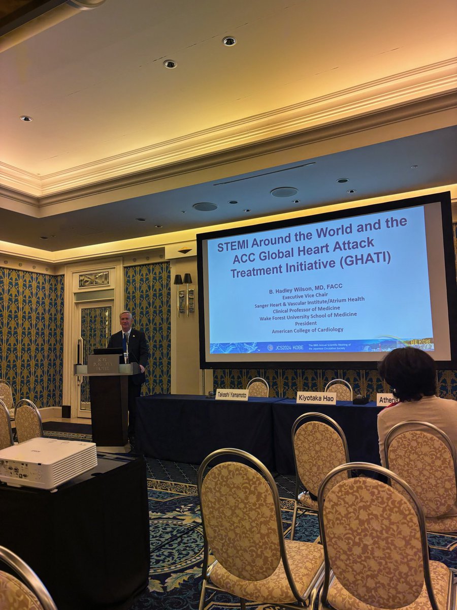 ACC-JCS Joint Session on Social Disparities of STEMI care in the US,Japan,and around the world with Drs.Athena Poppas, Matoba, Yamamoto, and an energetic crowd at the Japanese Circulation Society 88th Congress. @HadleyWilsonMD @athenapoppas @ACCinTouch @AtriumHealth