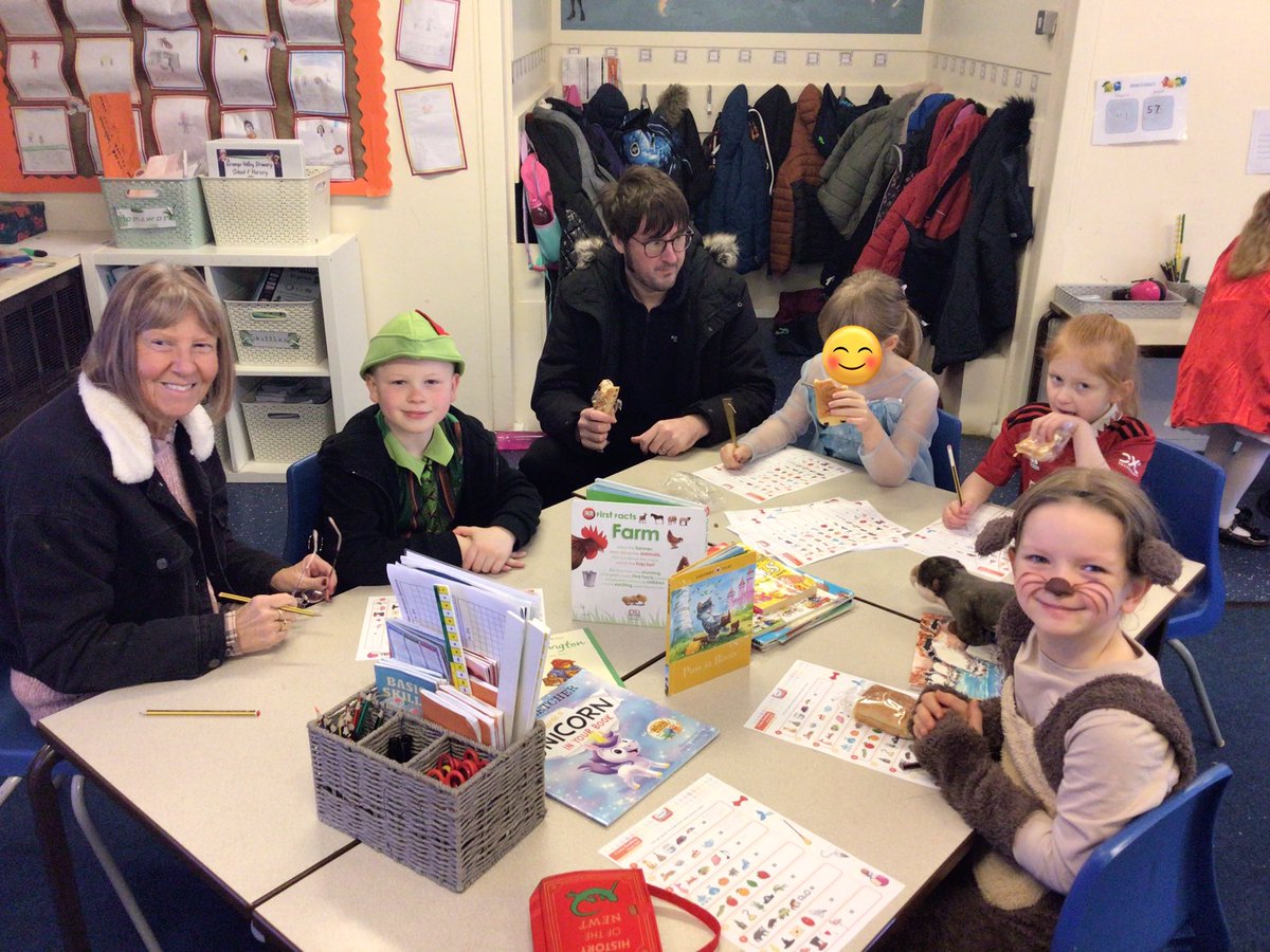 Year2_GV's tweet photo. Thank you so much for those of you who were able to stay for booky breakfast this morning. The children have really enjoyed it and loved spending time with you. ☺️📚#WorldBookDay #omar #powersinaction #lovereading #powers https://t.co/0YsRZW4WZW