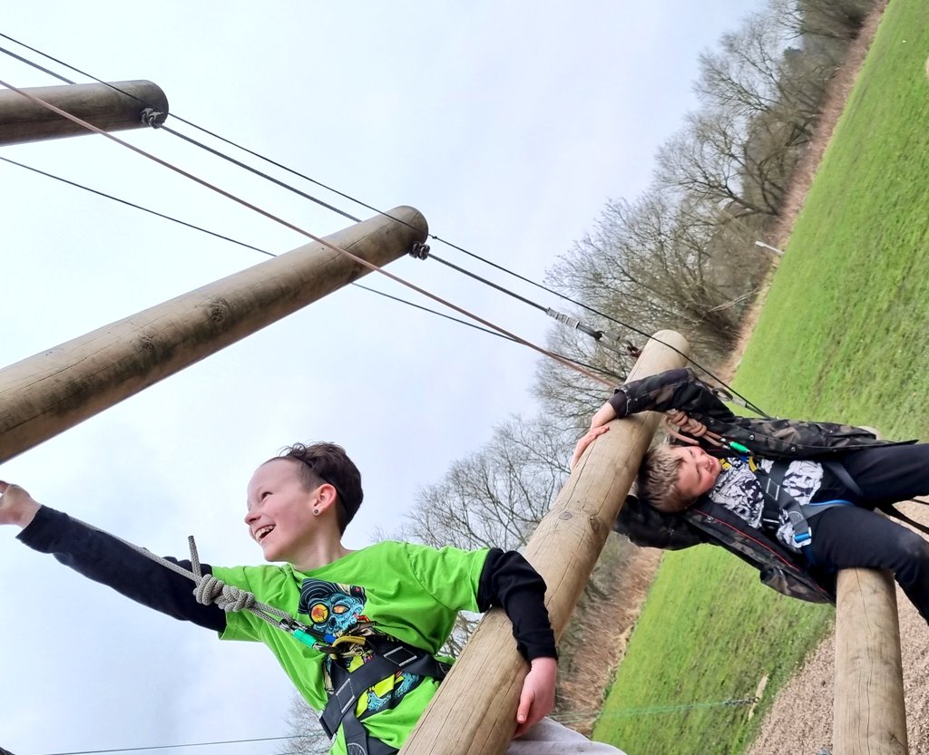 Mr Sharp tweet media