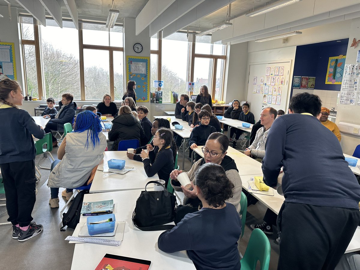 AshmountPrimary's tweet image. It’s been great so far with our Bring An Adult To School Day. We’ve had over 250 family members come to join us for some creative science planting activities! Thank you to all of the amazing Ashmout community!