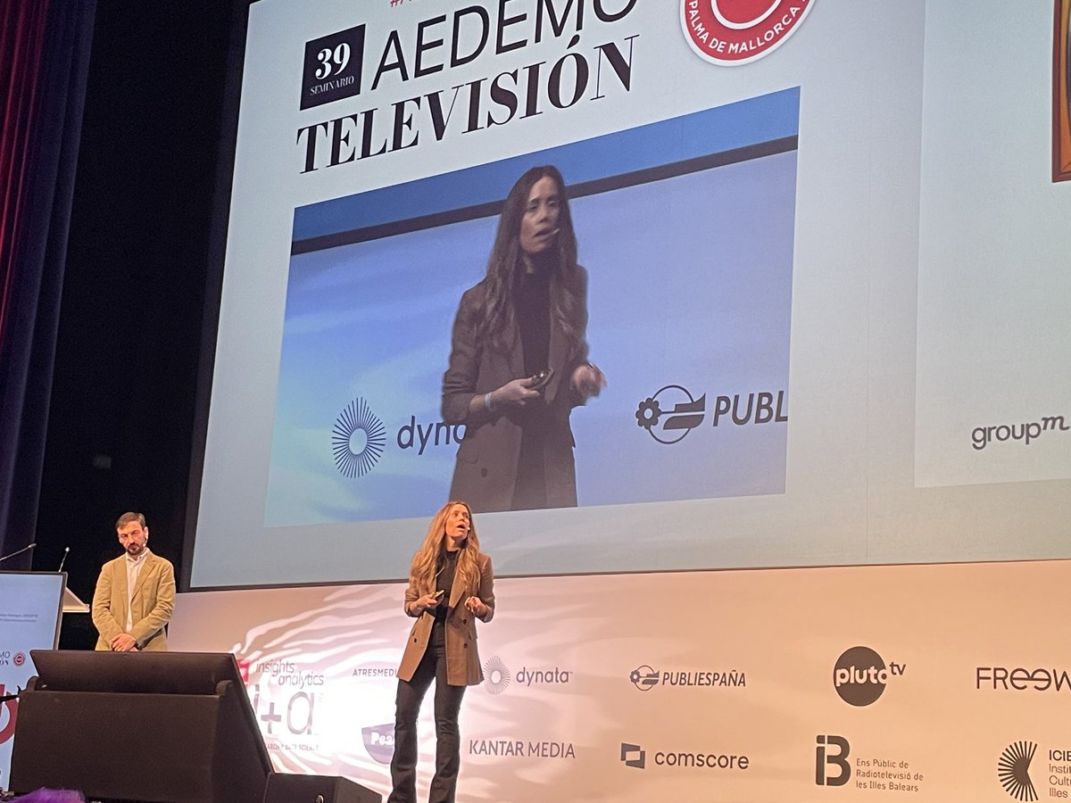 LuisferRuiz's tweet photo. El crecimiento de #TVConectada #CTV #AdvancedTV y como lo abordan desde @GroupM_Espana, es lo que nos cuentan Paula Fernández y Alfonso López
#AedemoTV2024 https://t.co/TjL9JxJlrz