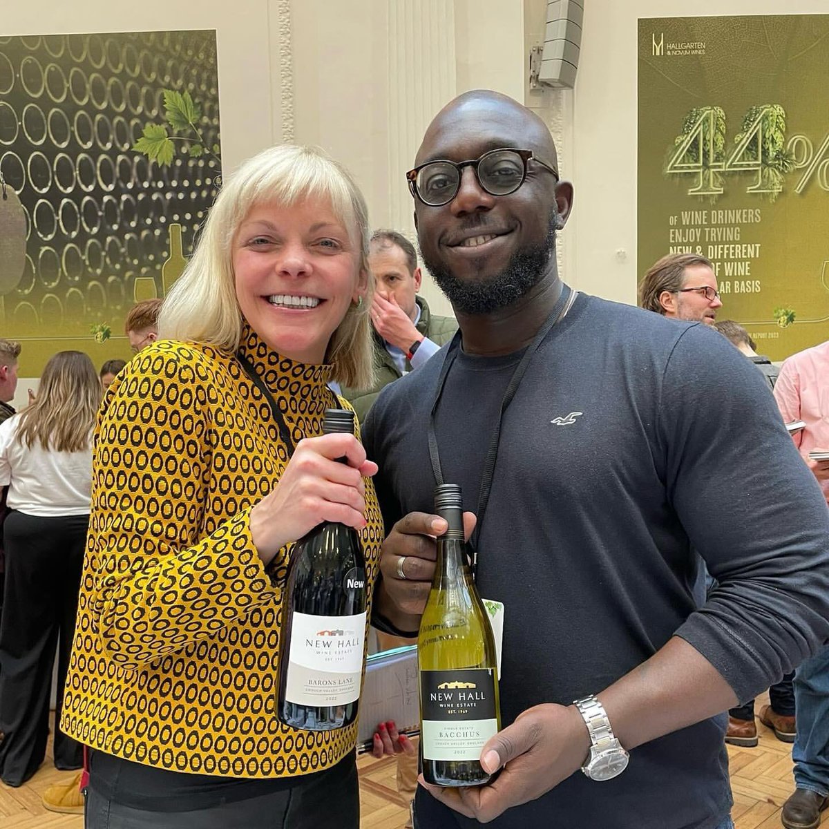 NewHallWines's tweet photo. The big @hnwines annual trade tasting in London last month was a blast! Here are a few stills from a superb Day 1 - with appearances from friends old and new. Can’t wait until next year now! 😁

#EnglishWine
#Essex
#CrouchValley
#WineSocial
#DrinkLocal
#EastAnglia
#Purleigh https://t.co/JZeTkeUzgm