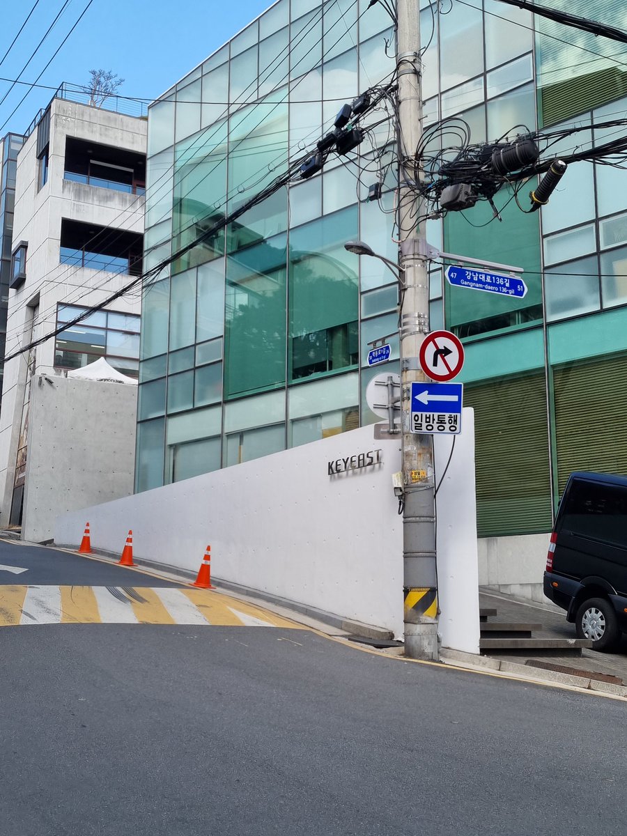 Lights_moon_'s tweet photo. 나도 뭉 보고싶었어... 그래서 마음 달래러 점심시간에 키이스트 산책함 https://t.co/k4vx6JRY7P