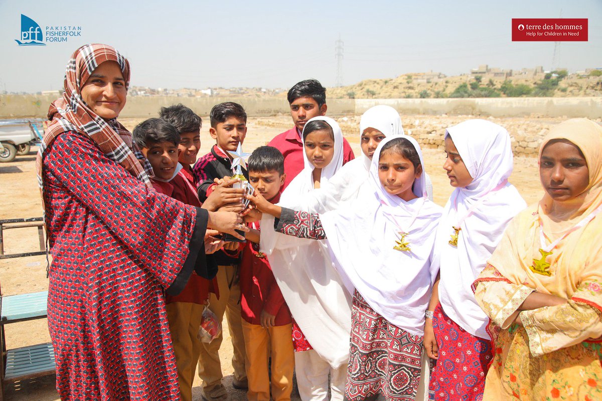 PffYouth's tweet photo. Pakistan Fisherfolk Forum - PFF 
Empowering girls through space, strength, and energy! Our team champions healthy activities for female students. Happy #InternationalWomensDay to all the brave women out there! 
#WomensDay #pff #tdh https://t.co/edvO5dPwQ1