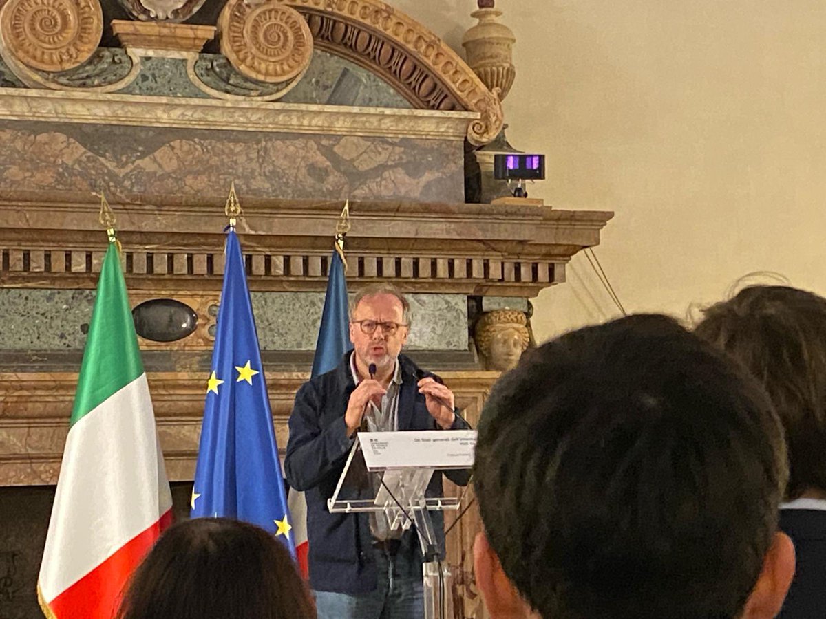 États généraux de l'information tweet media