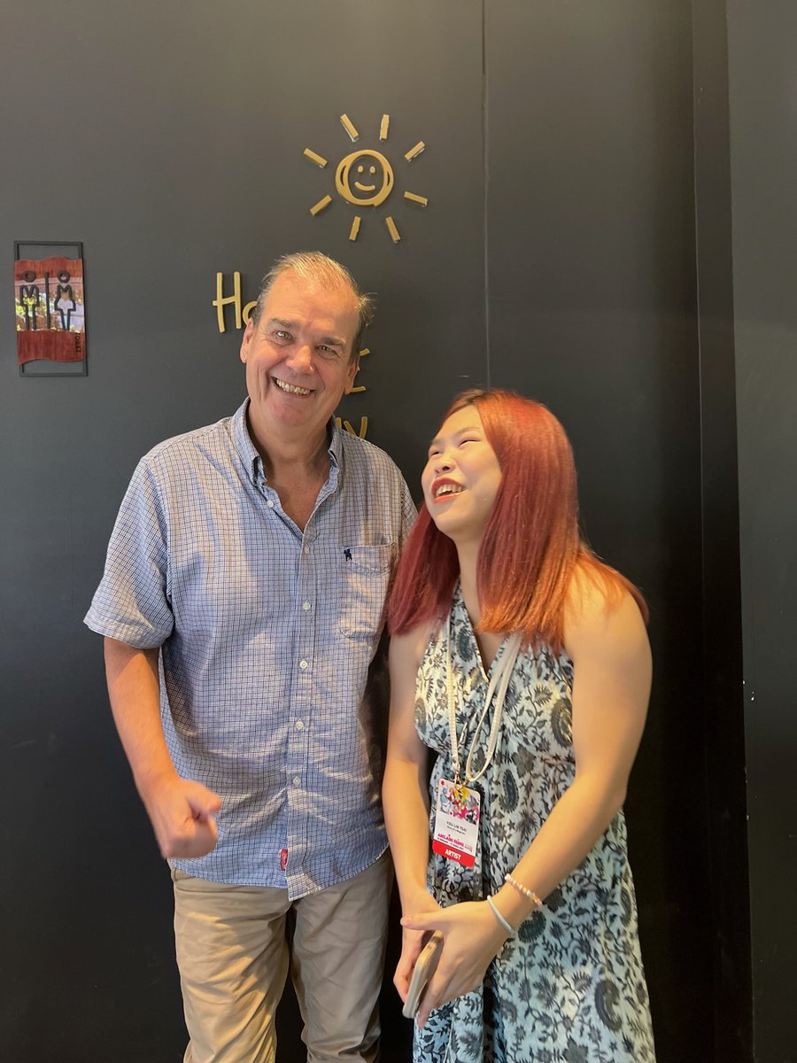 🌟 Honey Pot at #adlfringe is buzzing with creativity, and meeting emerging producers like Anny Tsai, producer of <a href="/diary/">Diary</a>.of.a.magician_ is a highlight  | NTNU GIPA from Taiwan, brings a magical touch to the festival. Follow for a glimpse into her enchanting world!   #adlfringe