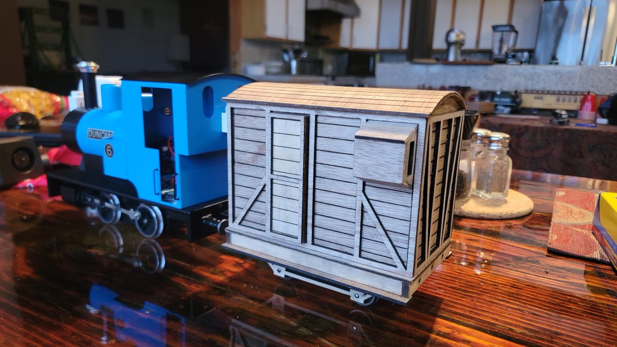 BocoProductions's tweet image. Somebody got a breakvan today. Was definitely a fun little build with the laser cutter.