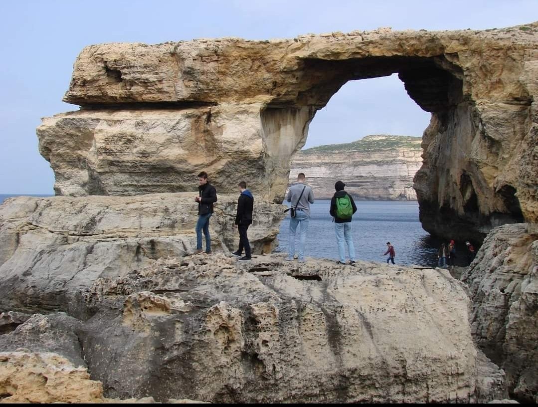 fluglehrer_neu's tweet photo. 2014 stands noch, brach dann zusammen
#malta #AzureWindow https://t.co/uZXtA7xWUA