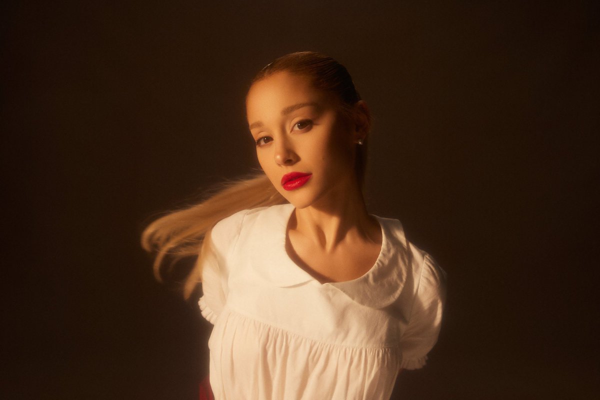 chartdata's tweet image. Ariana Grande's 'eternal sunshine' debuts with a Metacritic score of 93. It is currently 2024’s #1 most acclaimed new album.