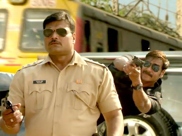So Dayanand Shetty is in #Singham3 too....out of the whole lot of cameos, the only cameo I'm excited for!!! 😂