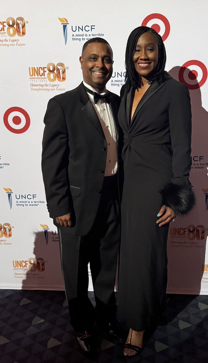 Congratulations to @UNCF on your 80th anniversary at the “A Mind is” Gala. The @GCACSports - HBCUAC has 11 of 13 schools who are members of UNCF. It was great to see my member Presidents and former COP Chair & Tougaloo President, Dr. Beverly Hogan #OneGCAC #hbcus #hbcusmatter