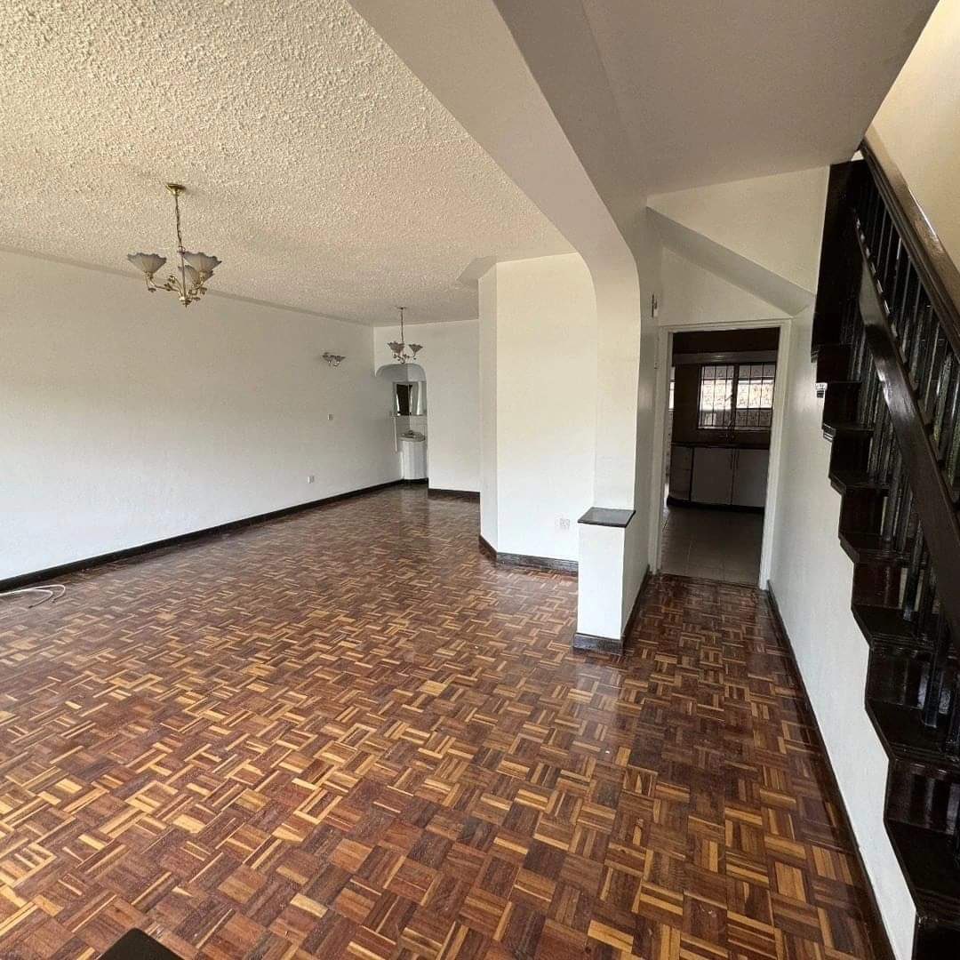 realtyke's tweet photo. 📍Kileleshwa 

4 Bedroom Townhouse with a dsq plus a 1 Bedroom Guestwing.

Rent is Kes 150,000
Sale at Kes 40M

Contact us;
       0723 850439 https://t.co/8RP4dKH6JJ