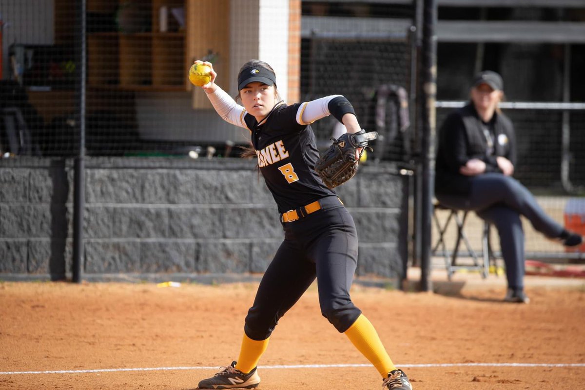 Chesnee Softball Gets Big Home Win Over Broome on Thursday Night 

@BSSportsJournal @Chesnee_Eagles @CHSsoftball2023 @ChesneeUpdates 

@AndrewEison was there to recap the action 

boilingspringssportsjournal.weebly.com/chesnee/eagles…