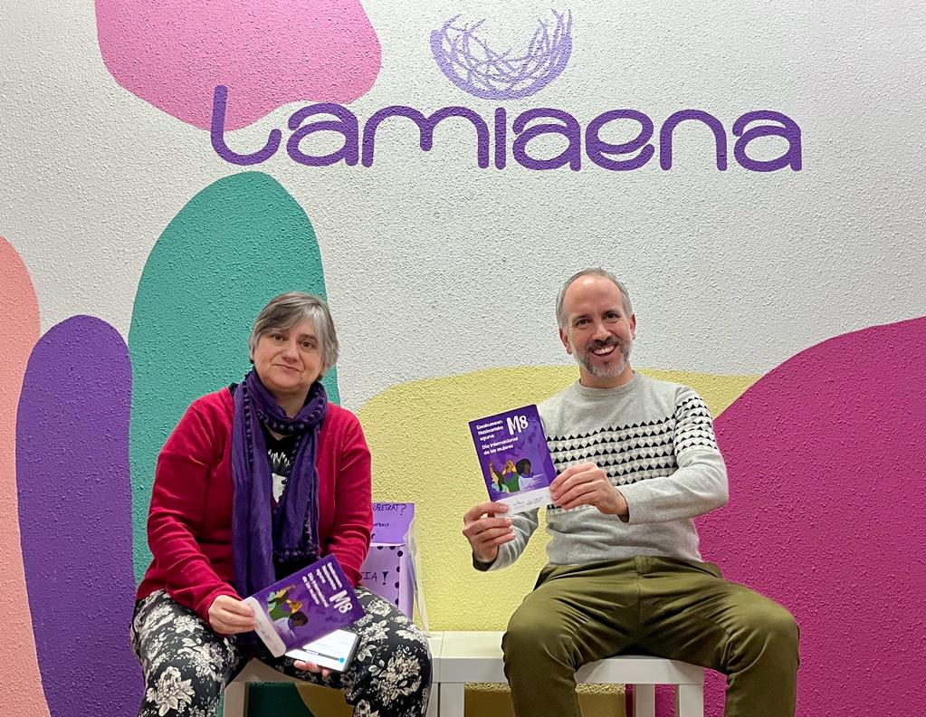 #M8 Egunon!
#Lamiaena etxetik 
✨Goizeko Izarretan⏰7:00-9:00

Gonbidatuak👇

🗣️Haizea Barandika
🗣️Arantza Jauregi
🗣️Joan Etxeberria
🗣️Tania Martinez Portugal
🗣️Itziar Irazabal
🗣️Ana Perez

Eskerrik asko  <a href="/Arrigorriaga_U/">Arrigorriagako udala</a> 

Hasteko prest!

Entzuteko👇
bizkaiairratia.eus