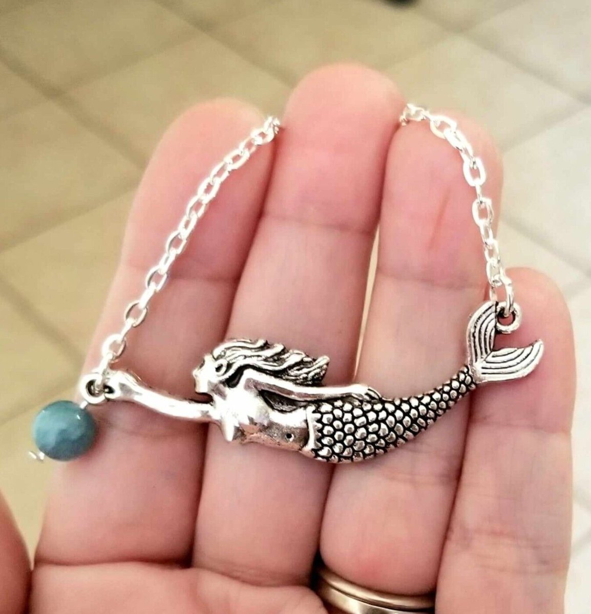 TrendingNowGift's tweet image. Silver Mermaid Necklace, Aquamarine Necklace, Mermaid Necklace, #Mermaids #mermaid #mermaidcore #sealife #ocean #beach #jewelry #necklaces #fashion #style #womensfashion #giftsforher #handmadejewelry #Ebay #aquamarine #Marchbirthstone

ebay.com/itm/1762285773… #eBay via @eBay