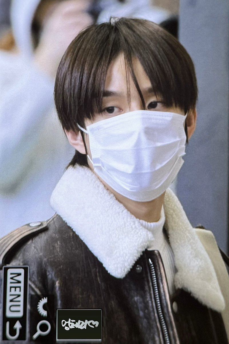 mungcherry's tweet photo. 240308 GMP 출국 정우 프리뷰

안전 비행하자✈️~

#정우 #NCT #NCT127 #JUNGWOO https://t.co/bp1D7kqeAI