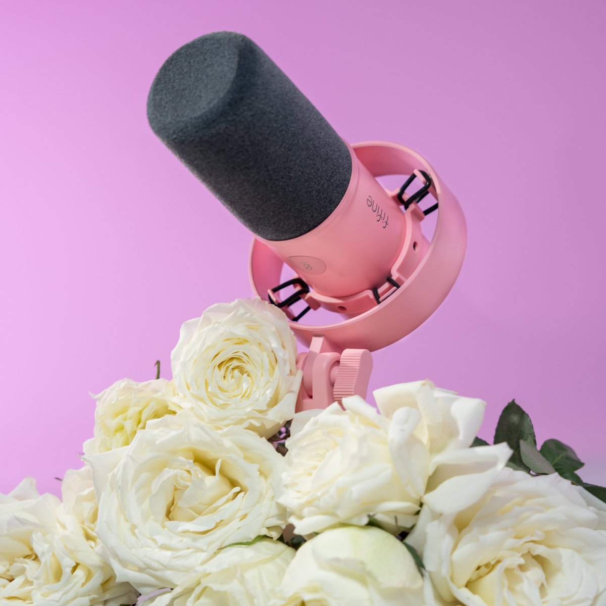 💪👂🗣️All the time, we look for a better way to hear, to understand, and to spread women's voices, and we always welcome you to join FIFINE community with your powerful or hoping-to-be-heard sound. 

🌻Happy International Women’s Day!