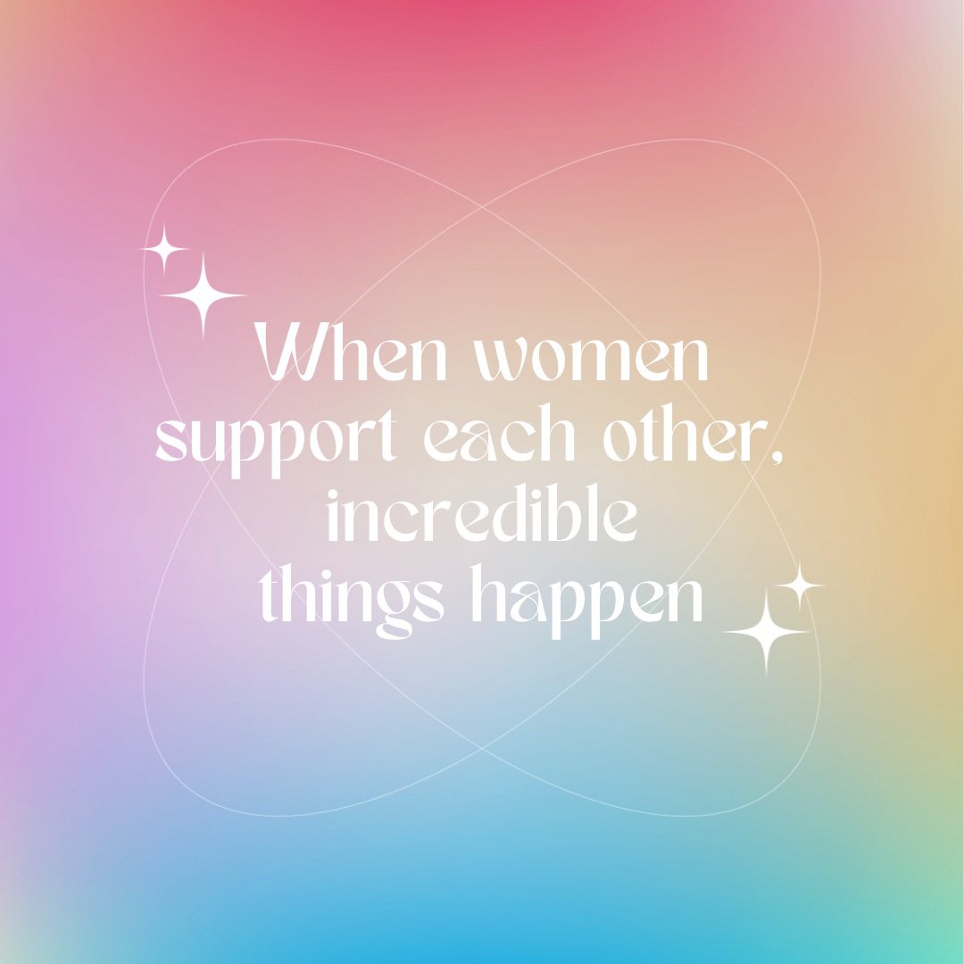 💞Happy #InternationalWomensDay 💞

Here’s to celebrating women - may we know them, may we be them, may we raise them &amp; may we train them. 
Proud of the women I have the absolute pleasure of training &amp; working with💞💪🏼

#StrongWomen #StrongGirls
#confidence #strength #empowerment