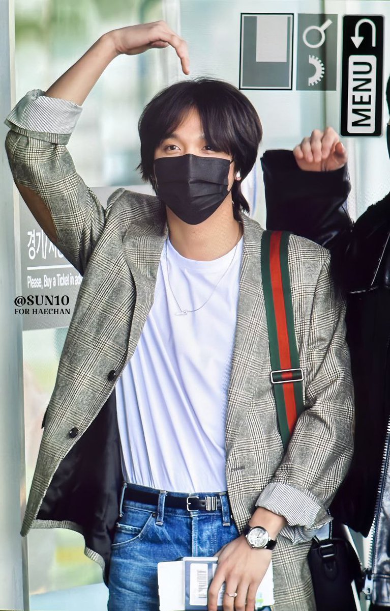 sfs! HAECHAN CAKEP BGT NANGIS😭😭😭🫶🫶🫶

cr; SUN10_HC
