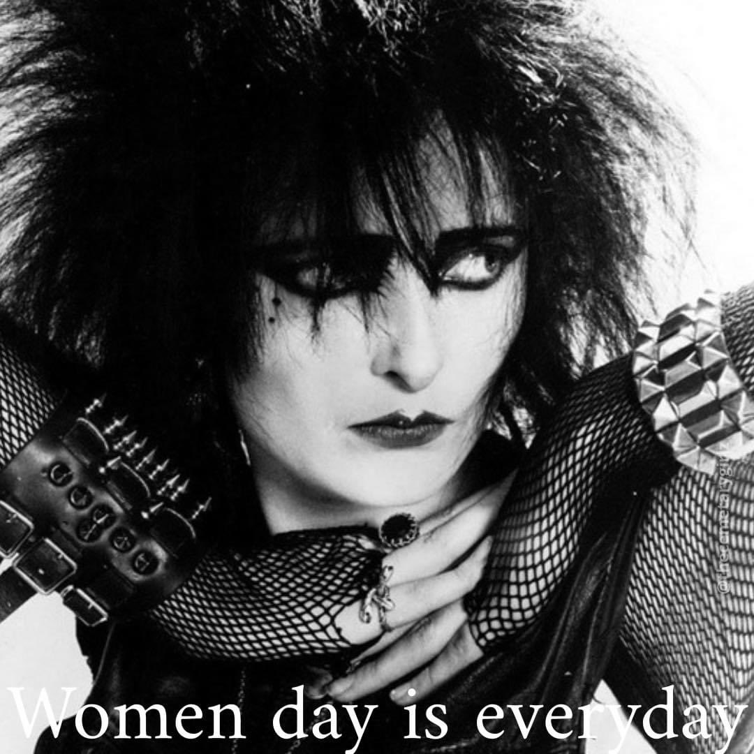 cemetarygirlz's tweet photo. 8 march Happy international womenβs day. (Also my sonβs birthday)
everyday is your day π¦
Love you all π€
#internationalwomensday #womenpower #gothicon #gothic #thecemetarygirlz #girlzpower #siouxie #debbieharry #skeletalfamily #xmaldeutschland #goth #gothwoman #gothgirl https://t.co/s3AHcxY7Rj