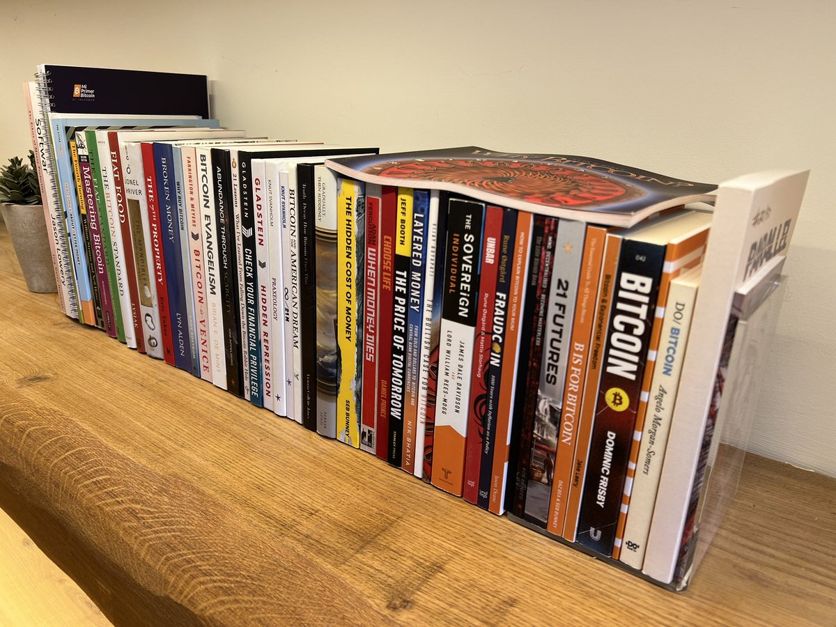BitcoinSurrey's tweet photo. 📣 Bitcoin Surrey’s March meet-up, inspired by @_TBitcoinGirl_‘s Book Corner @BitcoinAtlantis:

📚Bitcoin Library theme
🗓️Tue 19th March
⏰6pm-11pm
📍The Pavilion by Howling Owl, Godalming, GU7 1QD

Come &amp; peruse our library. For authors whose works we currently have 👀🧵👇

1/ https://t.co/SNoNqbCu7X