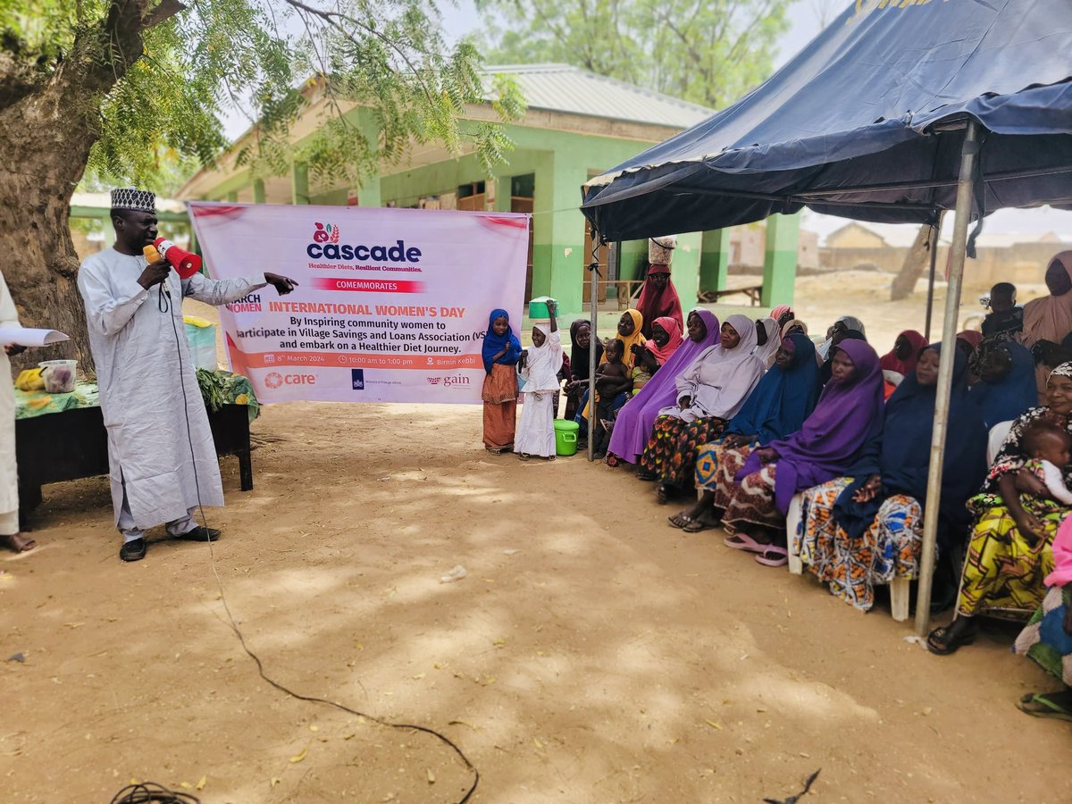 In celebration of #IWD the #CASCADE Project visited the Makera community in Birnin-Kebbi to promote the financial inclusion of women through Village Savings & Loans Associations (VSLAs). The visit fostered engaging discussions & empowered women to take charge of their finances.