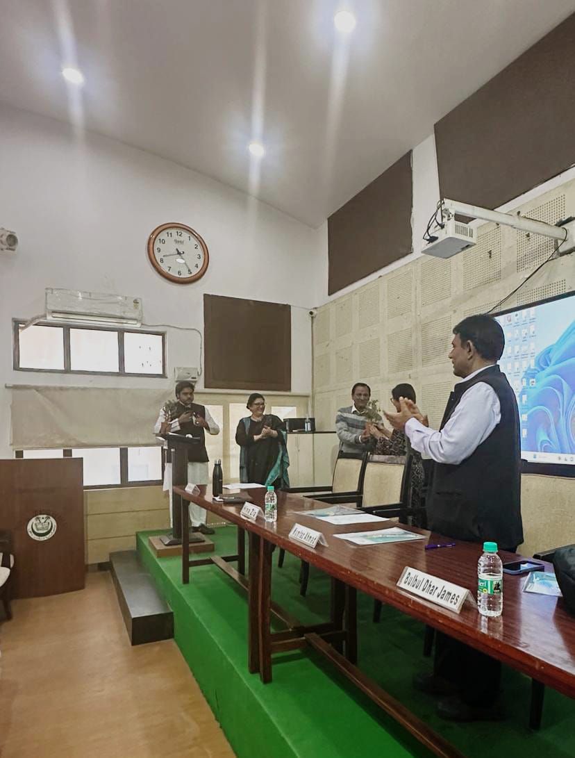 SNCWS_JMI's tweet photo. Glimpses:

An interactive lecture organized by SNCWSin collaboration with the Faculty of Architecture and Ekistics, along with Polytechnic University, JMI on the topic "Protection of Women from Sexual Harassment Act,2013", at Polytechnic Auditorium on the occasion of IWD. https://t.co/ZvuR0PHeR0