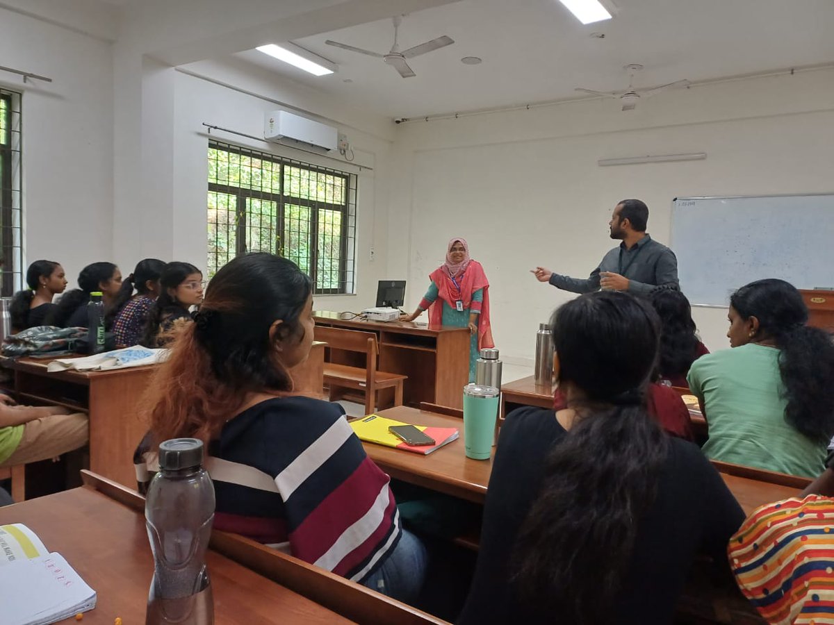 IIMC_India's tweet photo. Amal Maheswar KAS, Deputy Collector (Elections) Kottayam leads a #VoterAwarenessProgram as part of Systematic Voters' Education and Electoral Participation program (SVEEP) of ECI at @iimckottayam campus.

#VotersEducation #electoralparticipation #ElectionCommissionOfIndia https://t.co/CiymD3olKl