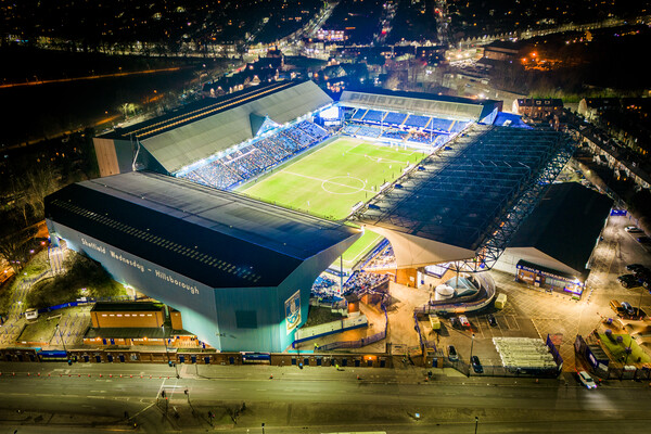 OwlsExtra's tweet photo. 🏟️ Hillsborough... at night... under the lights. 

😮‍💨 No finer sight. 

#SWFC • #WAWAW https://t.co/BoncO0K5Ss