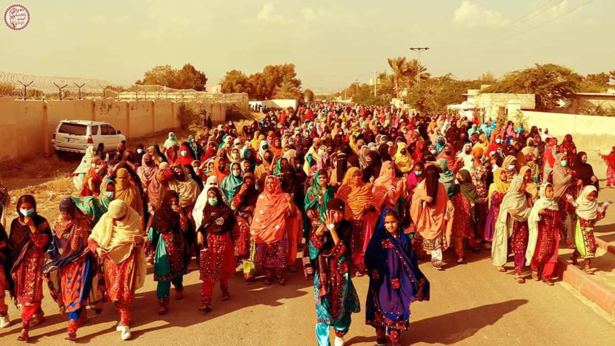 SammiBaluch's tweet photo. On #InternationalWomensDay , My heart goes out to all the phenomenal women who have fearlessly stood up against oppressors and fought for their fundamental rights, freedom,  and equality.
I honor the continuous struggle of Baloch women, who are fighting not only for their own freedom but also for the freedom and safe release of their loved ones who have been forcefully disappeared for decades, have embodied the true meaning of resilience and resistance, inspiring generations to never give up in the face of adversity.

More power to all women ✌🏻
May you continue to speak up, break barriers, and resist until freedom and justice prevail.
