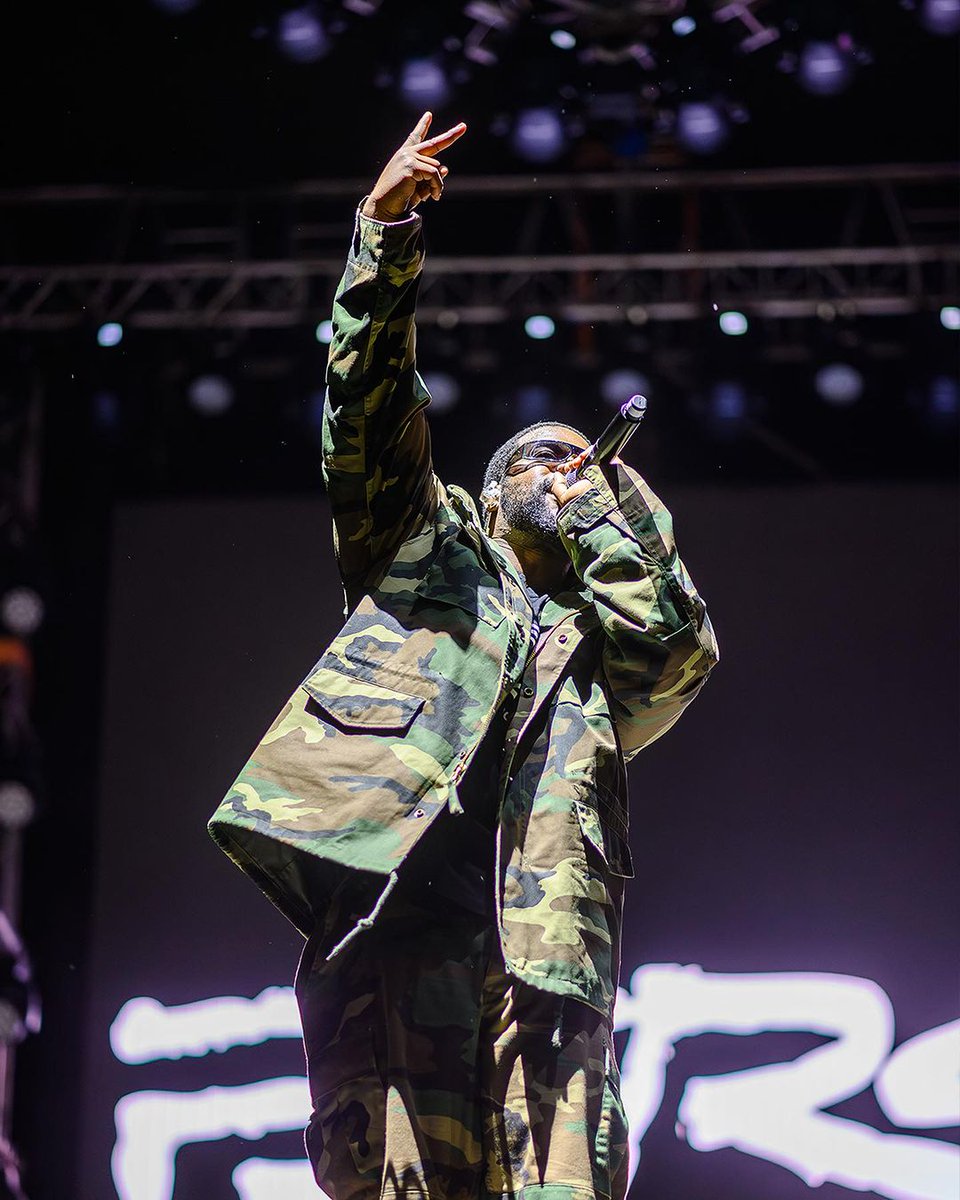 Vh1Supersonic's tweet photo. If you weren’t there to witness the legend, you just won’t get it. ⚡
#Vh1Supersonic #Vh1Supersonic2024 #BeThereBeFree https://t.co/7ZC4ZdBzl3
