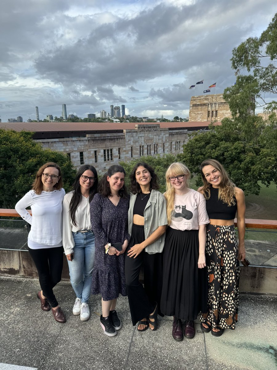 Happy #IWD2024 from the #UQmagmateam @UQ_News 🌋❤️ So fortunate to work with these amazing women!! 🤗👇from left to right: @linacetina0526 @CatalinaMACP @dparraencalada @Alice_cpx & Raiza Toledo Rodrigues