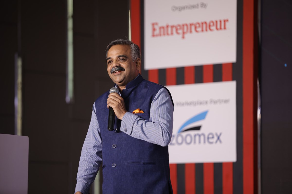 EntrepreneurAPJ's tweet photo. 'Karnataka is a software giant', says Sanjeev Gupta, CEO, KDEM.
#SoftwareGiant #ITHub #KarnatakaTech #KarnatakaBusiness #KarnatakaInnovation #KarnatakaPride https://t.co/xdEDKDOYUo