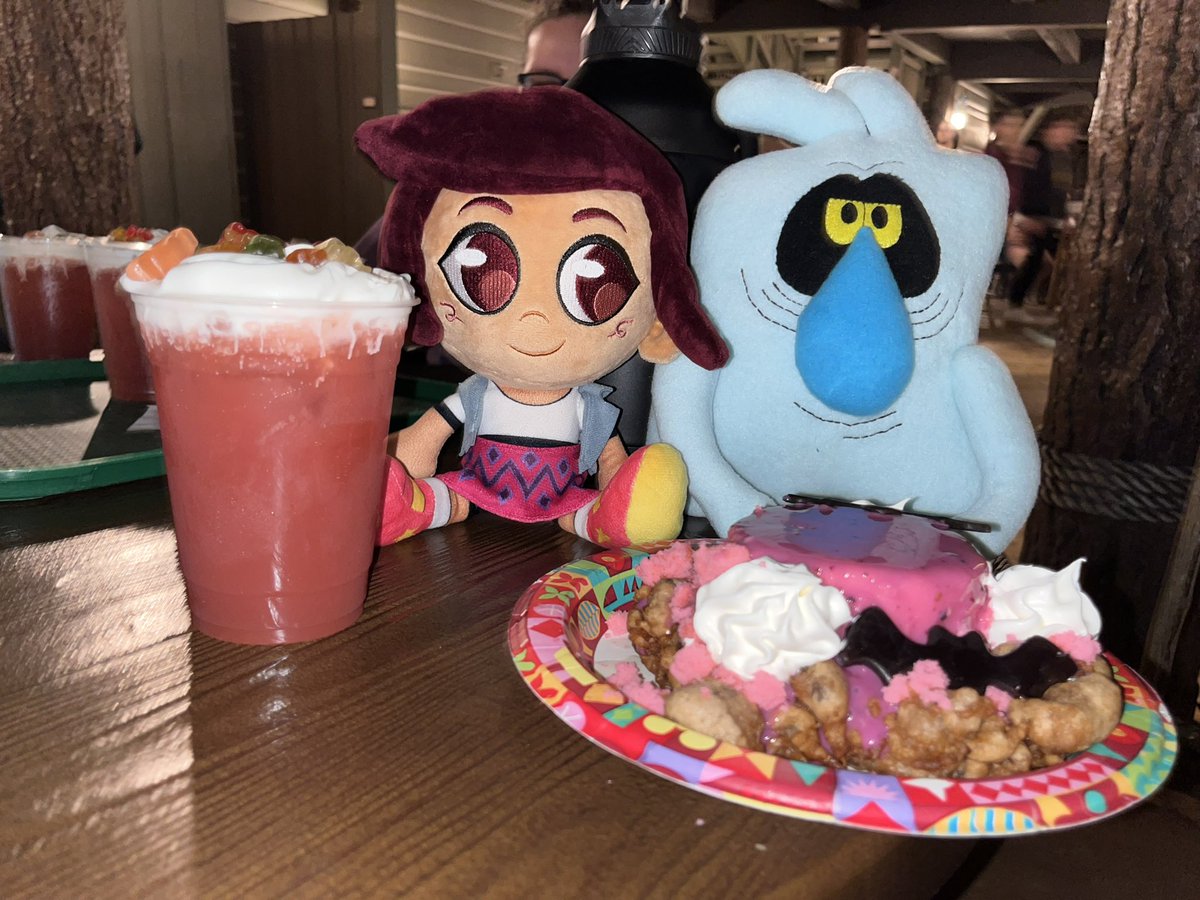 Gummi Berry Juice and Doonkleberry Funnel Cake!! #DisneyChannelNite