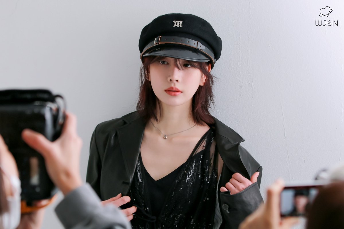 설아 tweet media