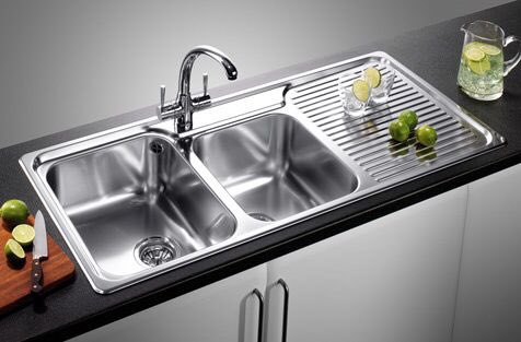 Let’s talk about how perfect and awesome this double sink from EYA Enterprise looks.

This double sink helps in multi-tasking while at the kitchen cos you could be washing dishes in one, and also doing another thing in the other.

Locate EYA Enterprise at Twyford House, St.