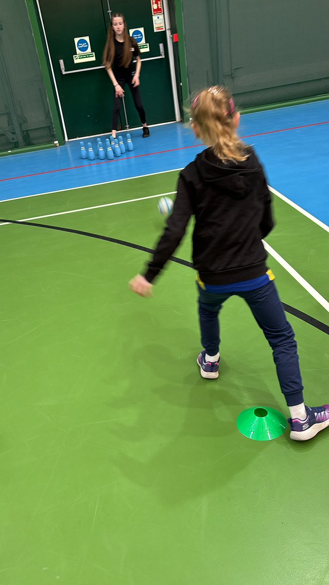 QuarryHillSport's tweet photo. Our children having fun knocking them down at @ThurrockSSP event this morning 
🎳🎳 https://t.co/E5ix3LFTr0