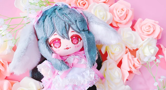 ✦ 3月10日 ⸝⋆✦ 東京アイドール70に参加します!15cm着せ替えぬいぐるみシロの頒布を行います。2体のみの抽選販売ですが初期ロットの最終在庫で、化粧箱と紙袋もつきます。フリーペーパーもご用意しましたので、お気軽にお立ち寄り下さい。✦ サークル 1Ru   ブース E04 