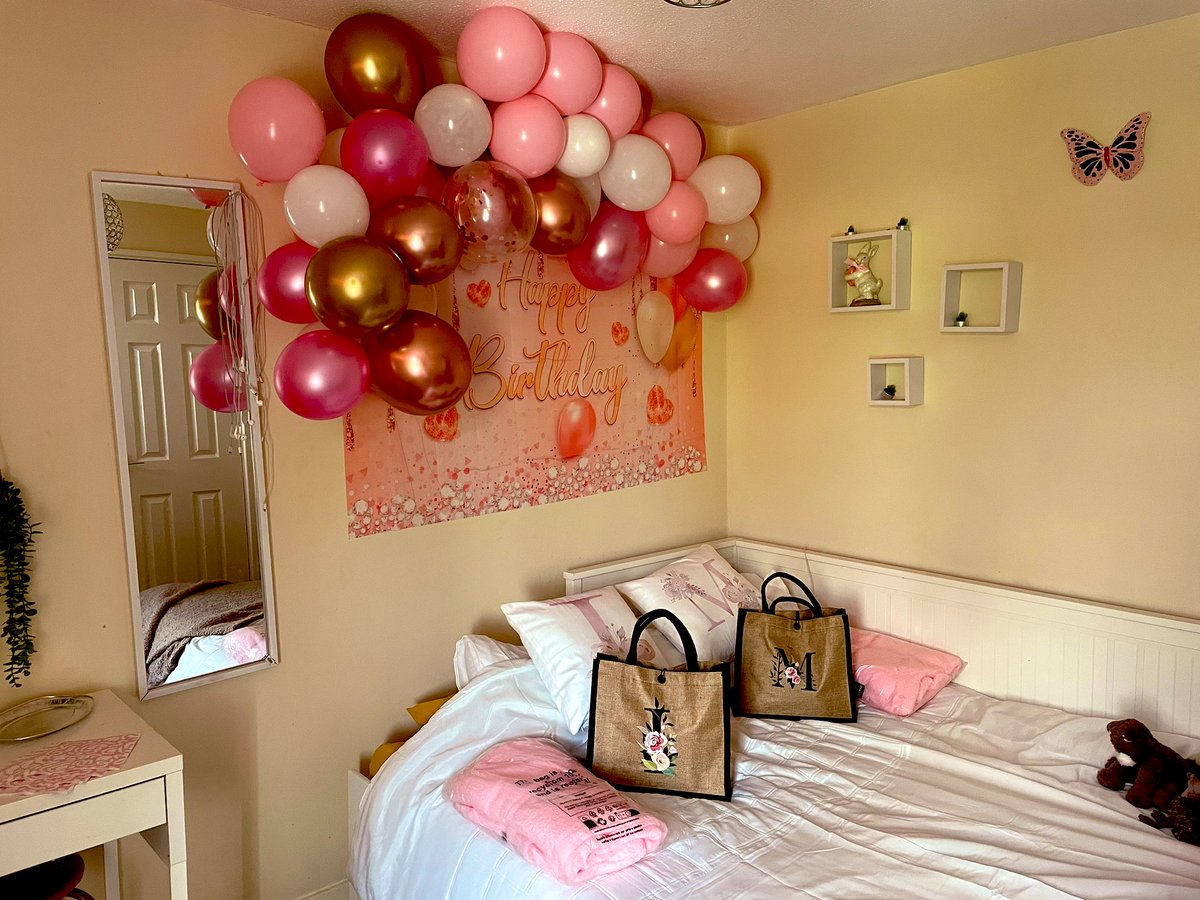 Julia Goodson tweet media